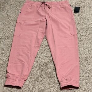 NWT Jaanuu Neo Scrub Joggers - Mauve